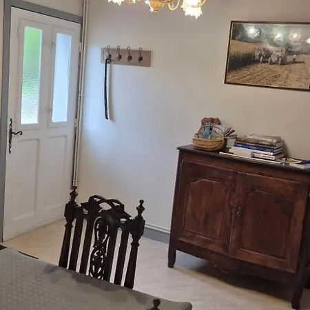 Prázdninový dům Maison D'hote, Gite, La Maisonnette