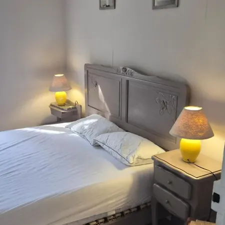 Prázdninový dům Maison D'hote, Gite, La Maisonnette