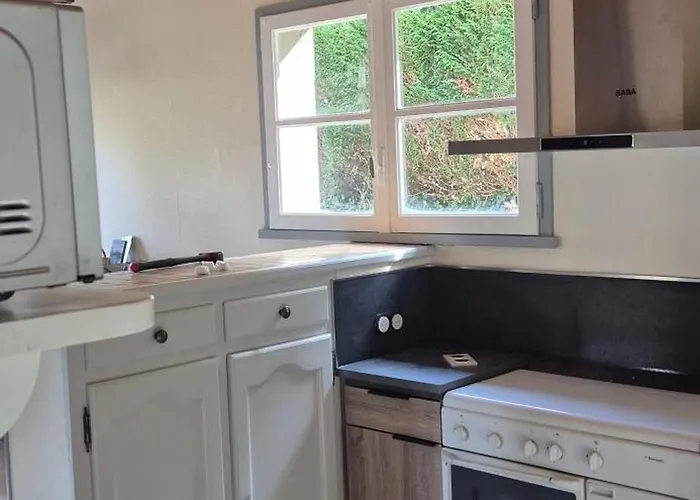 度假居 Maison D'hote, Gite, La Maisonnette 塞尔河畔维克